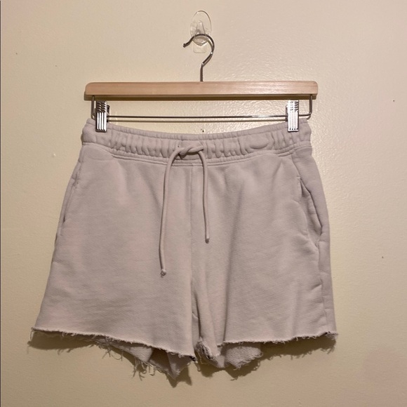 COTTON CITIZEN Women's Casual Track Cream Shorts. Size S - Picture 1 of 8